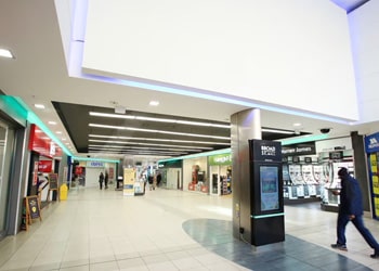 Retail Entrance & Walkways